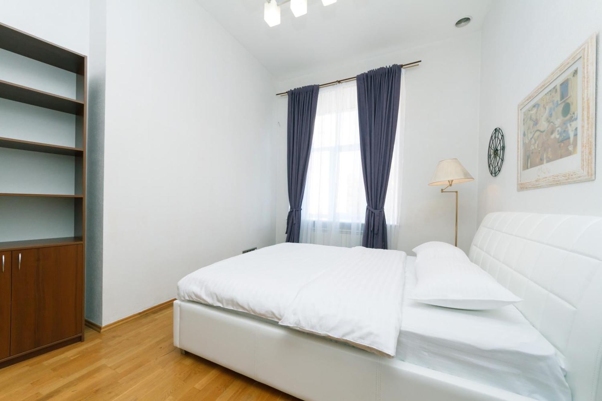 Апартаменти Lux Near Maidan, Khreschutyk 3Br Київ Екстер'єр фото