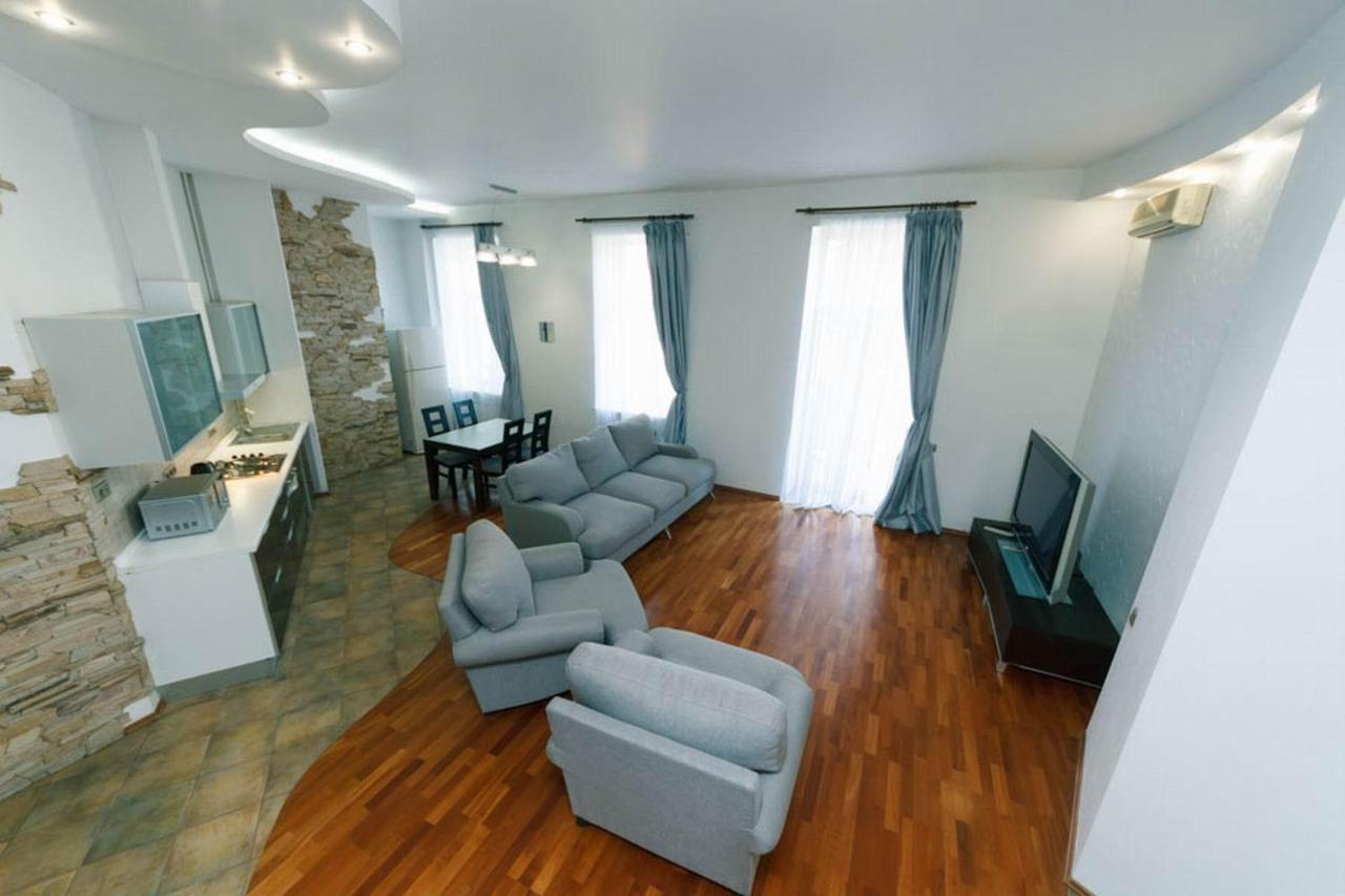 Апартаменти Lux Near Maidan, Khreschutyk 3Br Київ Екстер'єр фото